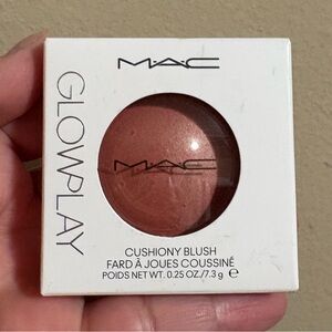 MAC Cosmetics Glow Play Blush in GRAND Brand New Never Used.